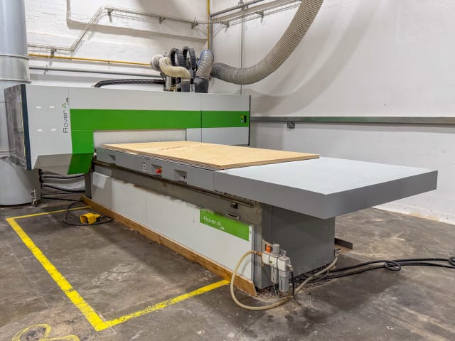 Centra Obróbcze Z Płaskim Stołem Nesting BIESSE ROVER A FT 1224