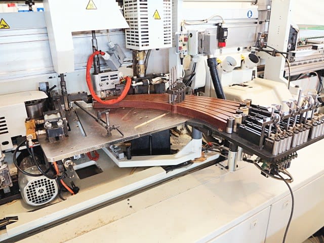 Plaqueuses De Chants Unilaterales BIESSE STREAM B1 7.0