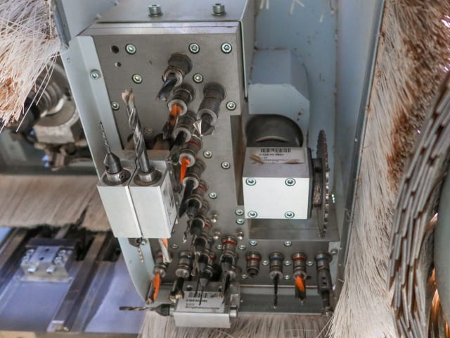 CNC Machine Centers With Pod And Rail WEEKE VENTURE 4XL