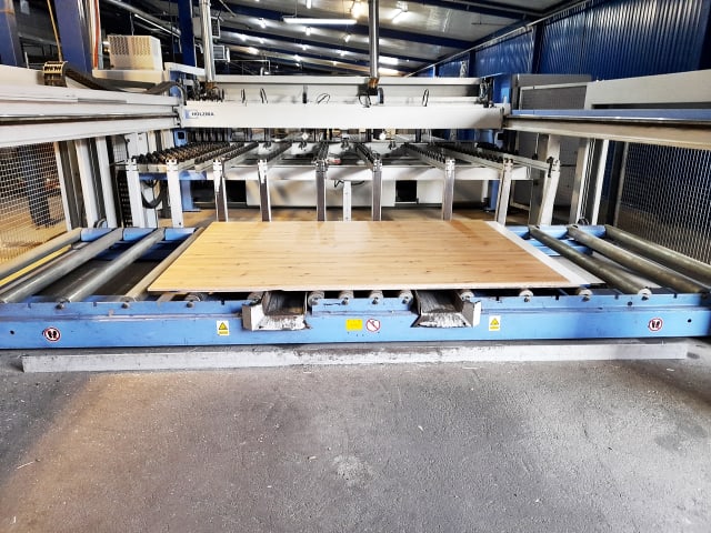 Scie À Panneaux À Chargement Automatique HOLZMA HPL 510/43/22