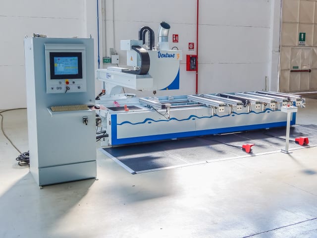 CNC Machine Centres With Pod And Rail WEEKE VENTURE 3
