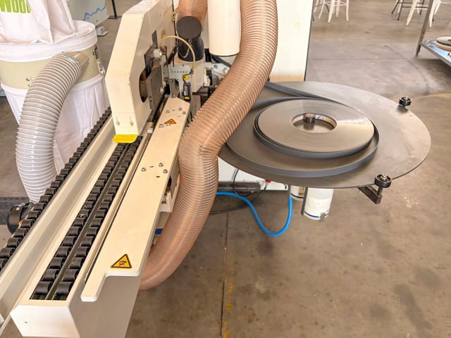 Plaqueuses De Chants Unilaterales HOMAG EDGETEQ S-380 - OPTIMAT KDF650