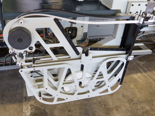 Кромкооблицовочный Обрабатывающий Центр BIESSE ROVER A EDGE 1643