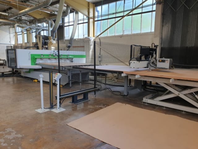 Centro di lavoro con piano NESTING BIESSE ROVER B 2231 NESTING LINE