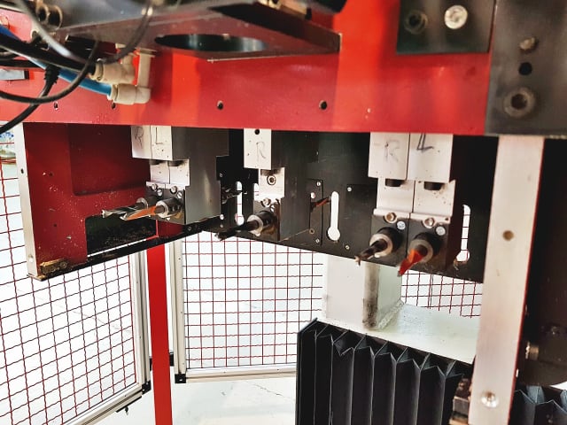 Centre de Percage flexible PRIESS BAT-DTW-CNC