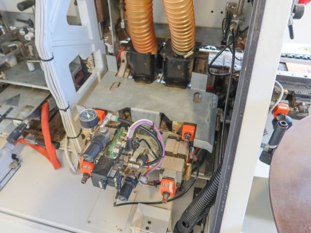 Single Sided Edgebanders BIESSE AKRON 440