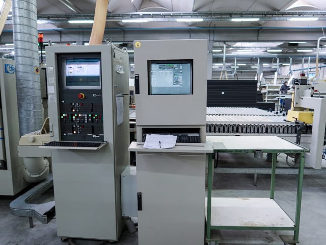 双边规方封边机 HOMAG KF 20/18/QA/30