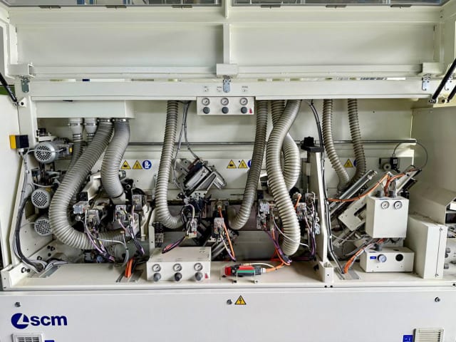 Einseitige Kantenanleimmaschine SCM OLIMPIC K560