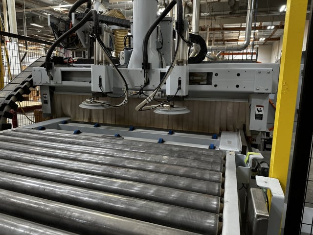 CNC Machine Center with NESTING Table WEEKE VANTECH 512 NESTING