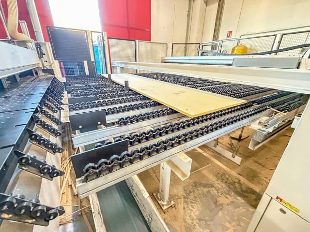 Piły Panelowe Kątowe HOMAG SAWTEQ B-400