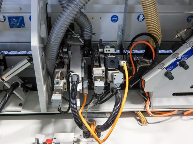 单边封边机 BIESSE AKRON 1440 AIRTEC