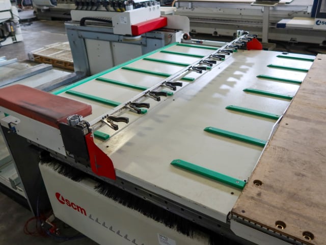 Centro De Mecanizado Con Superficie Nesting SCM PRATIX S-17