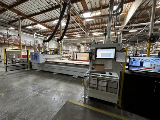 CNC Machine Center with NESTING Table WEEKE VANTECH 512 NESTING