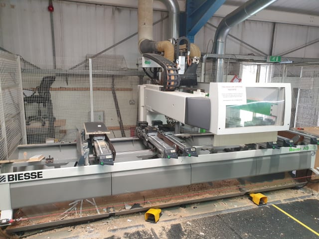 Centro di lavoro a Ventose BIESSE ROVER A 3.30