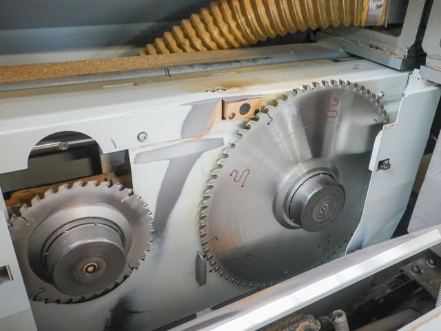 Sezionatrice carico automatico SELCO WNT 650