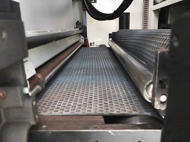 Calibrating And Sanding Lines SCM 50 RR-RR 130