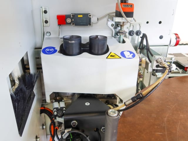 Máquina De Colar Bordos Simples BIESSE JADE 240
