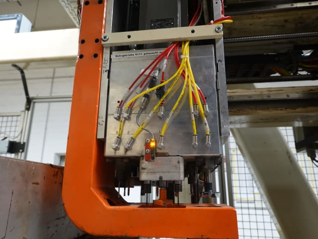 CNC Flexible Drilling & Inserting Hülsta SCON