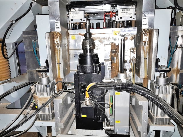 CNC for Flexible Drilling WEEKE BHX 500