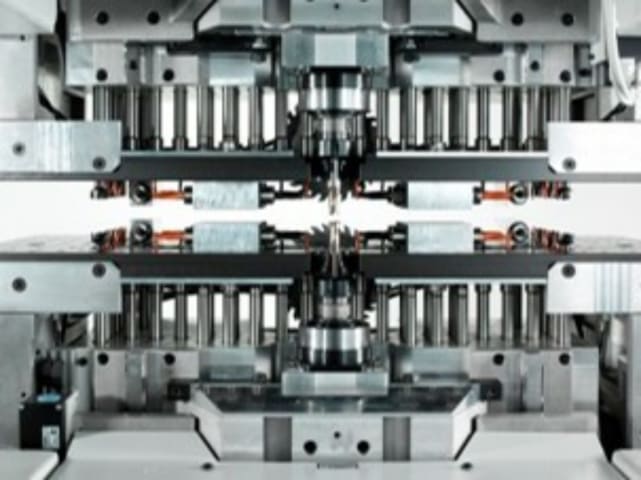 Máquina flexible de perforación BIESSE NEW SKIPPER 100 L