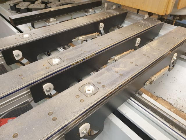 Centro di lavoro a Ventose WEEKE PROFILINE BHC 460-5200