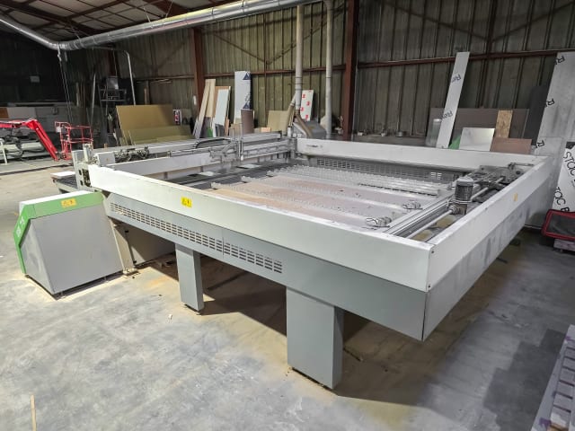 Plattensäge – Beschickung von vorne SELCO EB 75