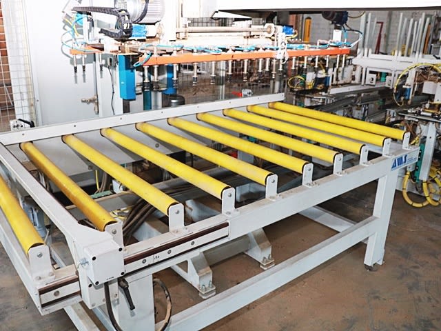 Cnc Machine Centres For Window And Doors AMS LINEA ASS./ACC.TELAI