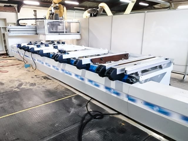 CNC Machine Centres With Pod And Rail MASTERWOOD PROJECT 500 L