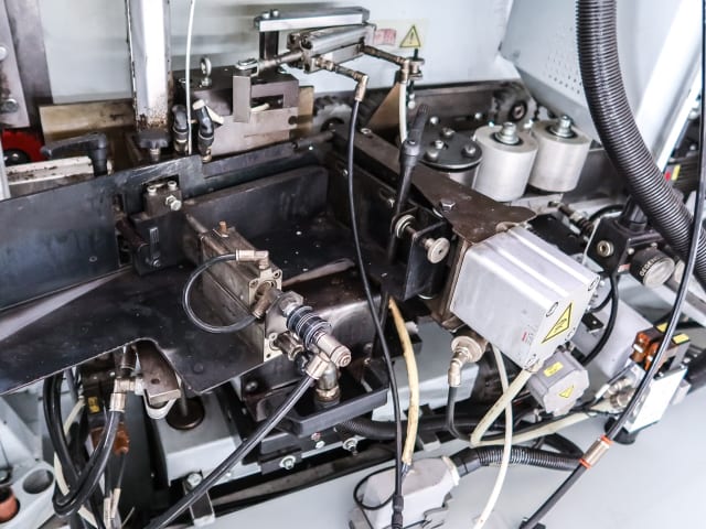 Bordatrice Singola BRANDT KDF 440 2C