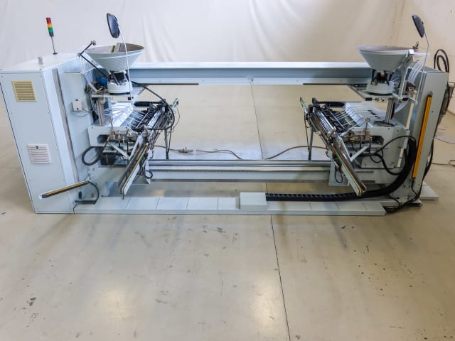 Automatic Dowelling Machine WEEKE BST 500