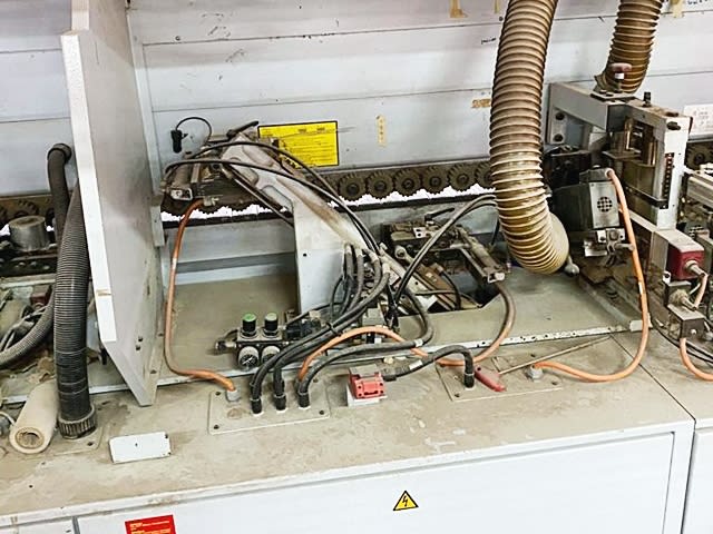 Bordatrice Singola BRANDT KD 76