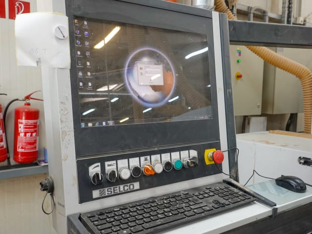 Sezionatrice carico automatico SELCO WNTR 650
