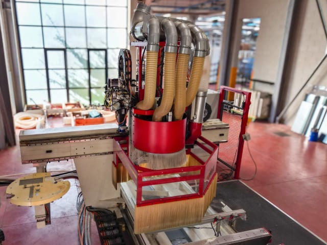 Centro di lavoro a 5 assi IMA BIMA 410  140/400