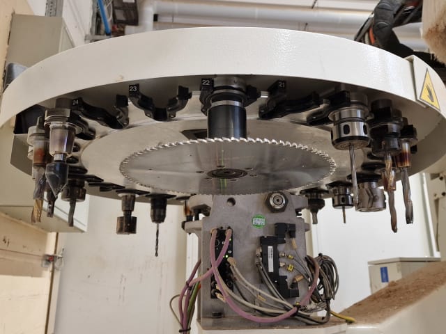 Centre D'Usinage À 5 Axes SCM ACCORD 30 FX