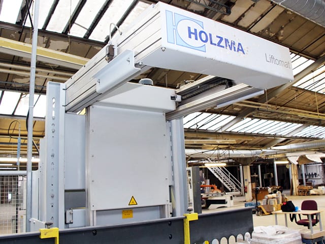 Plattensäge in Winkelausführung HOLZMA HKL 11/43/22/L