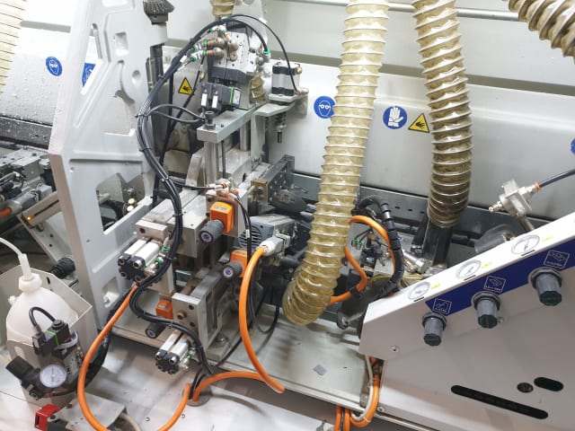 Einseitige Kantenanleimmaschine BIESSE AKRON 1440