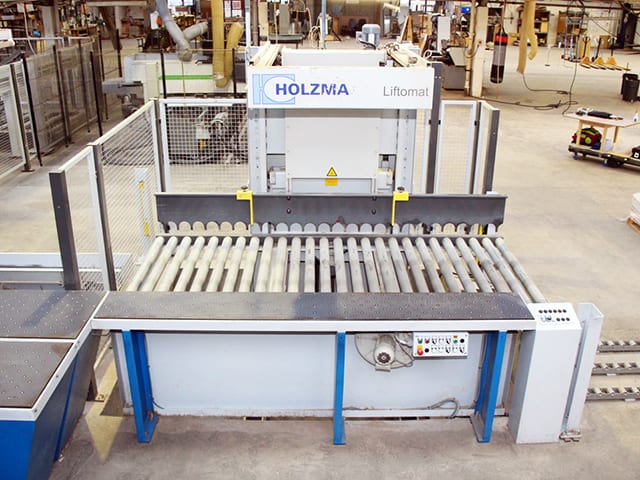 Plattensäge in Winkelausführung HOLZMA HKL 11/43/22/L