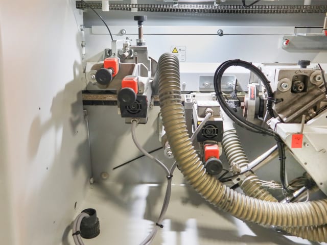 Einseitige Kantenanleimmaschine HOLZHER STREAMER 1057