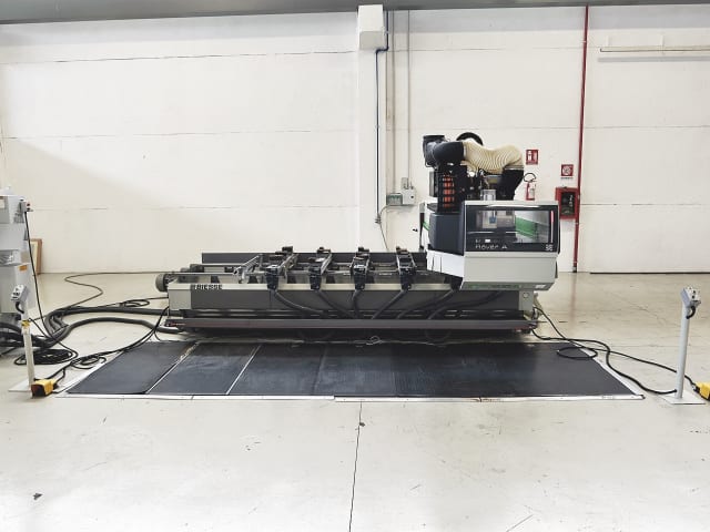Centro di lavoro a Ventose BIESSE ROVER A 1332 ATS