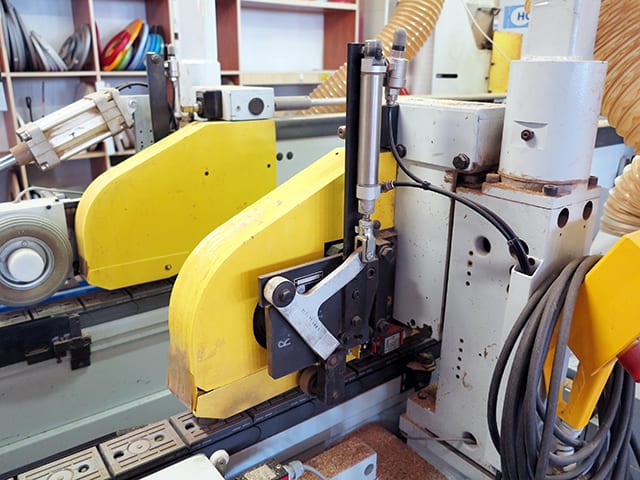 Double Sided Edgebanders And Combination Edgebanding Machines HOMAG KL 26/6/A12/30/S2