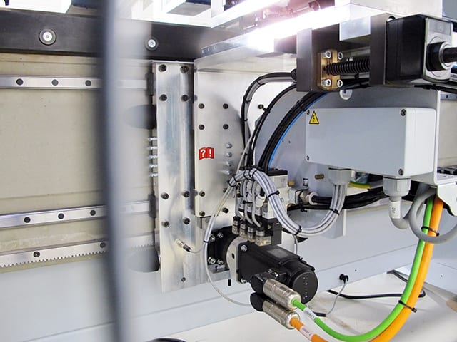 自动钻孔-铰孔 WEEKE ABD 050 12