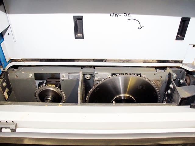 Plattensäge in Winkelausführung HOLZMA HKL 11/43/22/L