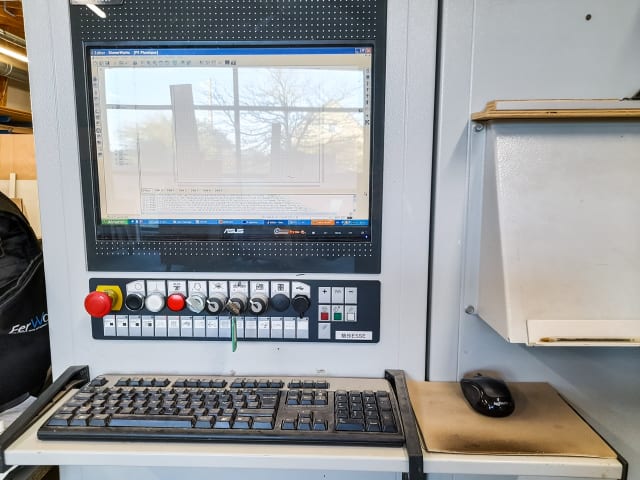 Centre d'usinage à ventouses BIESSE ROVER B 4.50 ATS