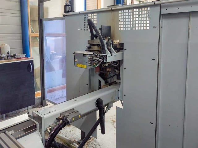 CNC Machine Centers For Routing, Drilling And Edgebanding. HOMAG BAZ 211/VENTURE 20L