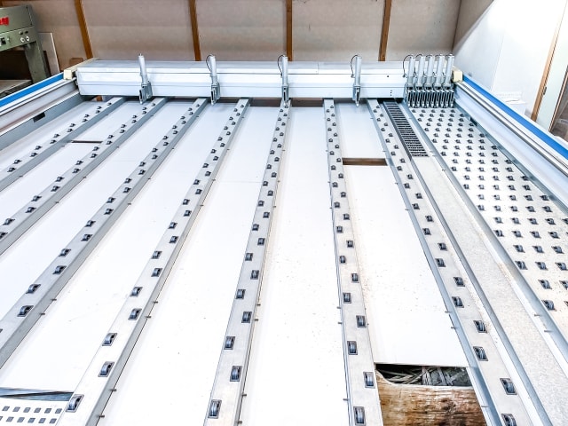 Plattensäge – Beschickung von vorne HOLZMA HPP 380/43/43 OPTIMAT
