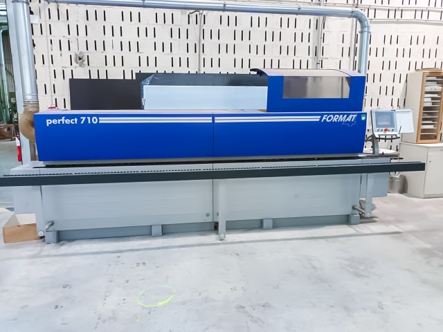 Einseitige Kantenanleimmaschine FORMAT4 PERFECT 710