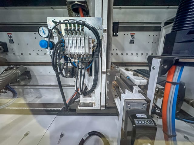 Máquina De Colar Bordos Simples HOMAG EDGETEQ S-500