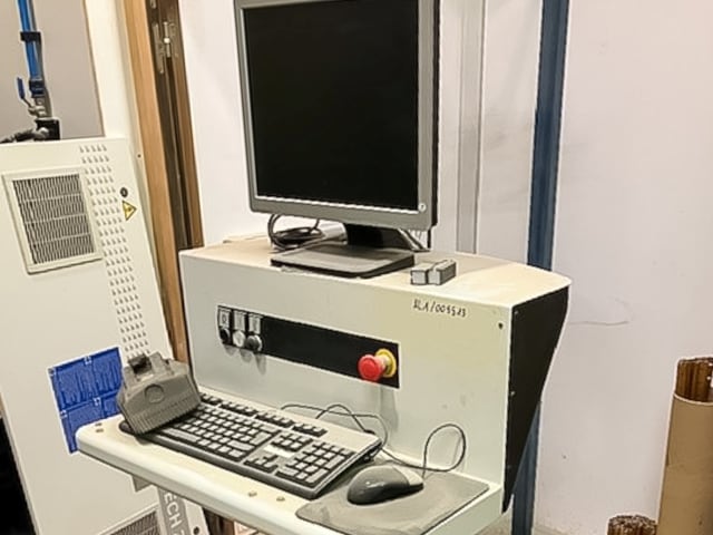 Centro De Usinagem Com Ventosas SCM TECH Z2