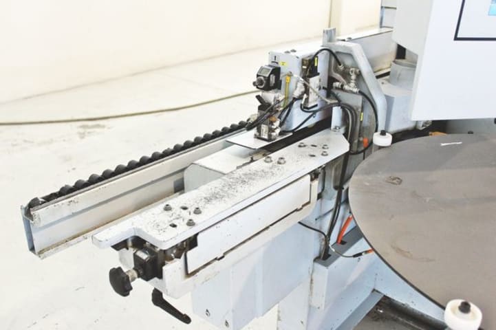 Plaqueuses De Chants Unilaterales BRANDT KDF 440 C