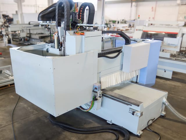 CNC Machine Centres With Flat Tables HOMAG BMG 311/33/F/R